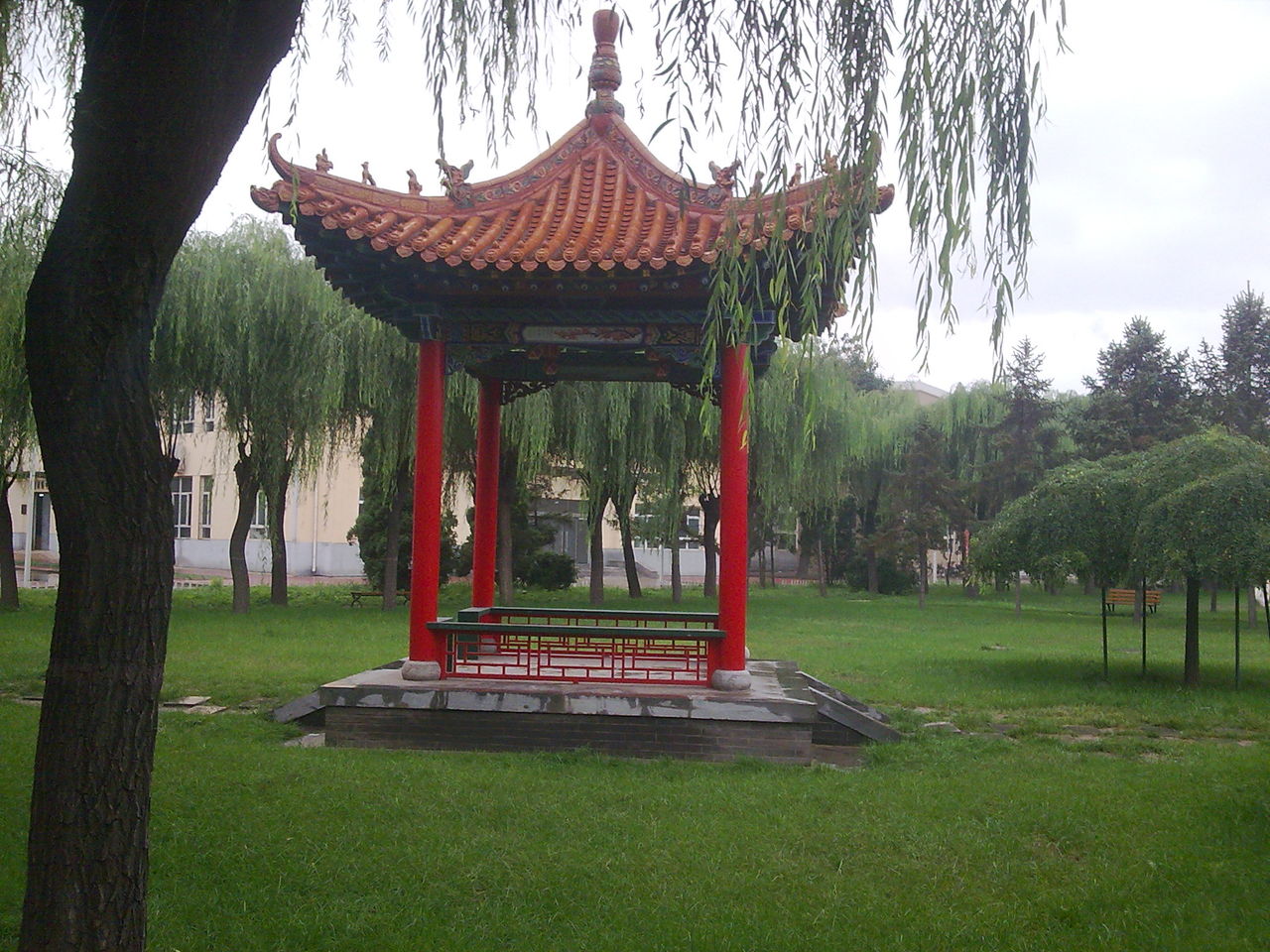 仿古四角涼亭